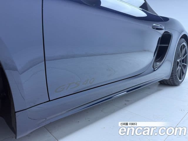 Porsche 718 Boxster 2021 — Photo 2/20
