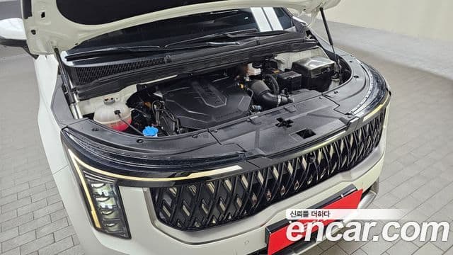 Kia Carnival 2024 — Şəkil 6/20