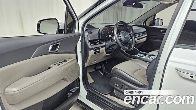 Kia Carnival 2024 — Şəkil 10/20