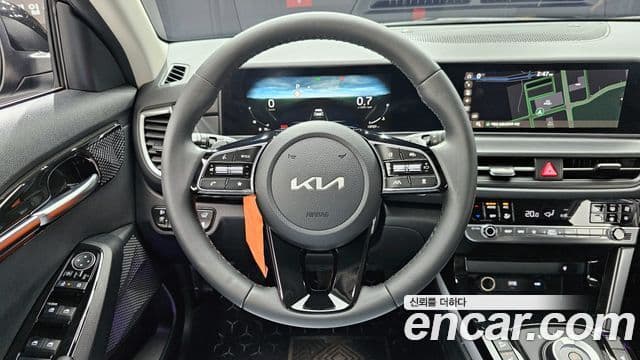 Kia Seltos 2025 — Şəkil 13/20
