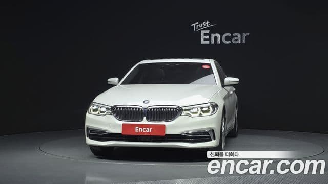 BMW 5 Series 2020 — ფოტო 3/20