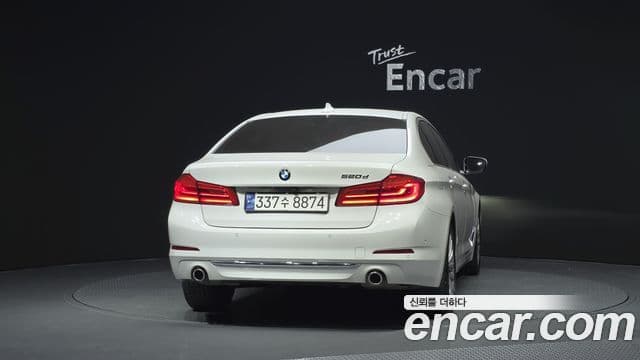BMW 5 Series 2020 — фото 4 из 20