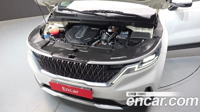 Kia Carnival 2020 — фото 6 из 20