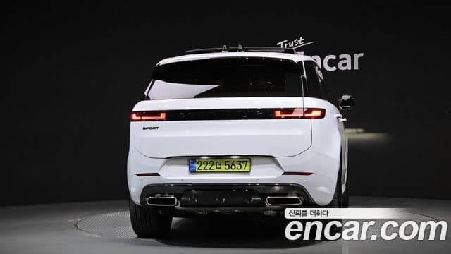 Land Rover Range Rover Sport 2025 — Фото 4/20