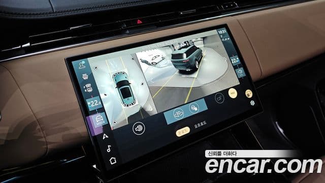 Land Rover Range Rover Sport 2025 — Фото 15/20