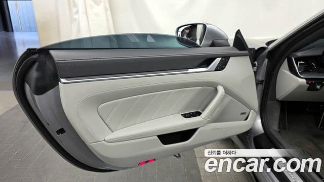 Porsche 911 2022 — Photo 36/41