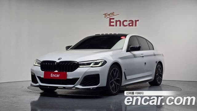 BMW 5 Series 2022 — Şəkil 1/20