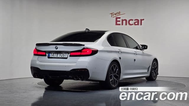 BMW 5 Series 2022 — Şəkil 2/20