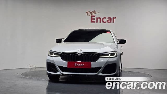 BMW 5 Series 2022 — Şəkil 3/20