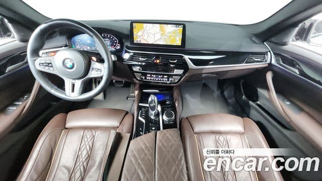 BMW 5 Series 2022 — Şəkil 7/20