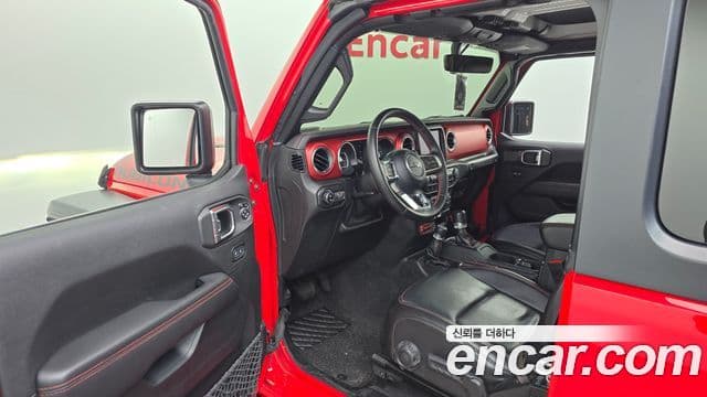 Jeep Wrangler 2021 — Şəkil 8/20