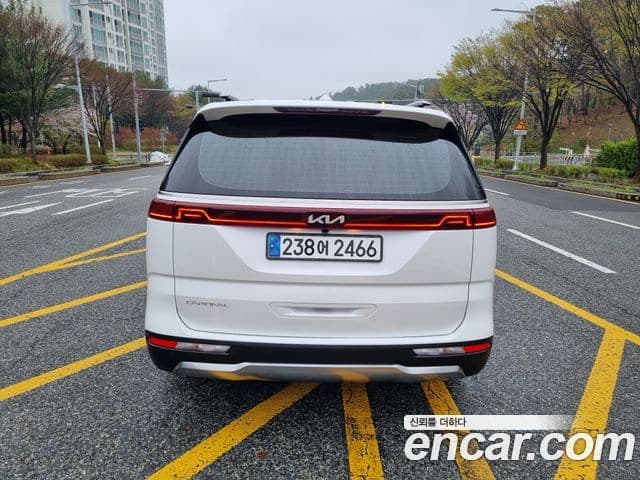 Kia Carnival 2023 — Şəkil 3/20