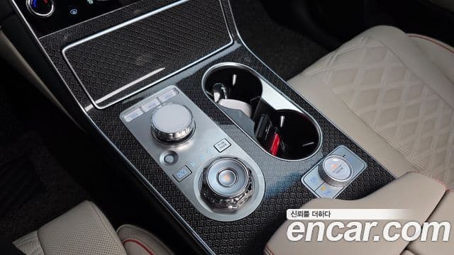 Genesis GV80 Coupe 2023 — Photo 23/30