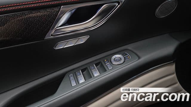 Genesis GV80 Coupe 2023 — Photo 12/30