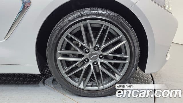Genesis G70 2018 — Şəkil 17/31