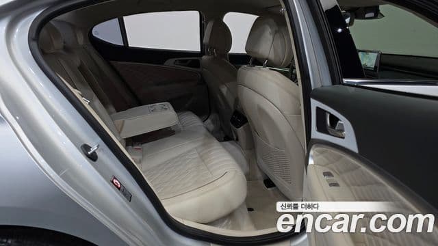 Genesis G70 2018 — Şəkil 22/31