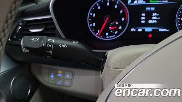 Genesis G70 2018 — Şəkil 11/31