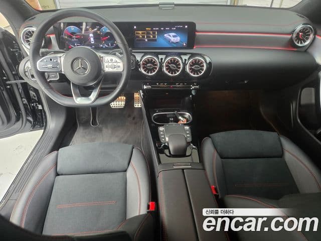 Mercedes-Benz CLA-Class 2022 — Şəkil 9/20