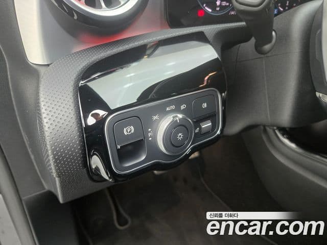 Mercedes-Benz CLA-Class 2022 — Şəkil 16/20