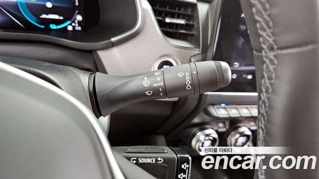 Renault Samsung Arkana 2024 — Şəkil 25/31