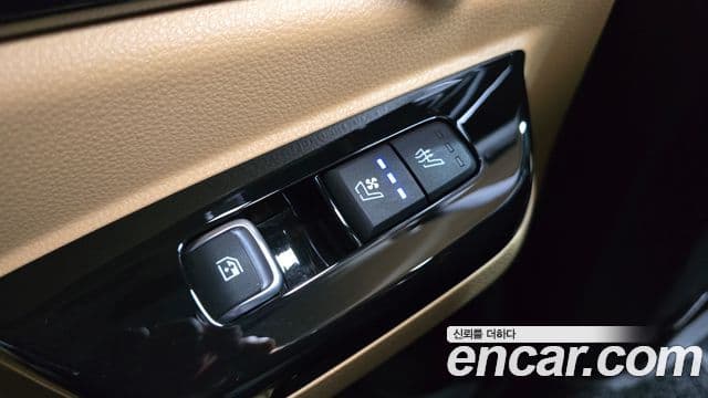 Kia Carnival 2020 — Şəkil 18/20