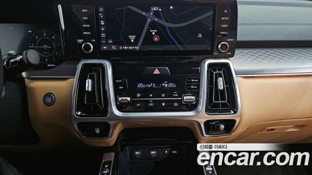 Kia Sorento 2020 — ფოტო 14/20