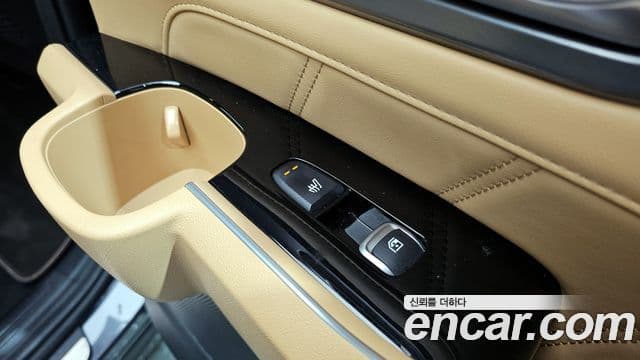 Kia Sorento 2020 — ფოტო 19/20