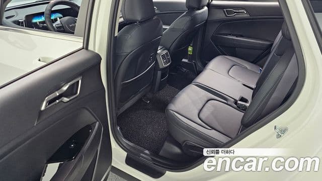Kia Sportage 2022 — Şəkil 11/20