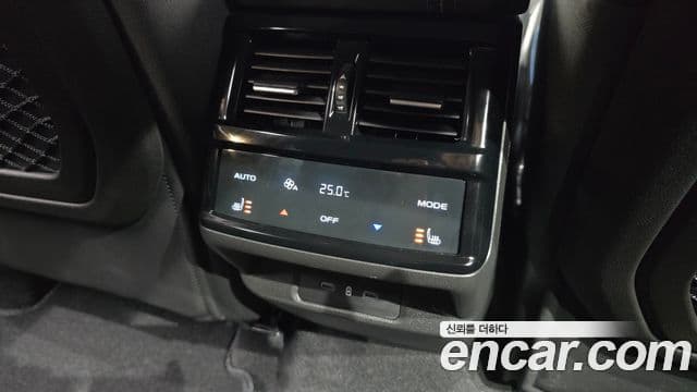 Renault Samsung Grand Koleos 2025 — Фото 19/20