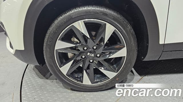 Kia Seltos 2020 — Şəkil 5/20