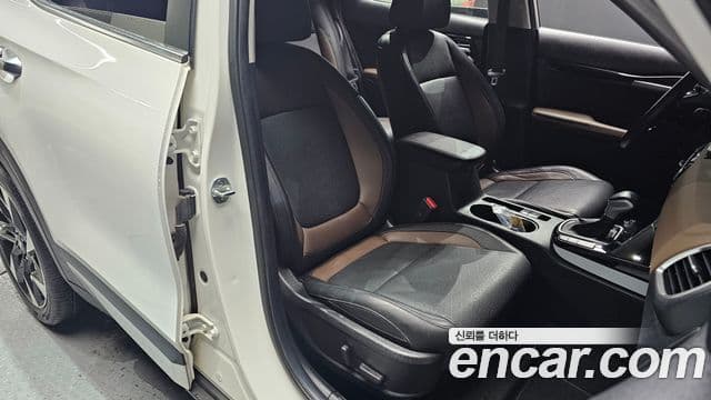 Kia Seltos 2020 — Şəkil 12/20