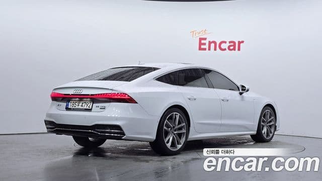 Audi A7 2021 — Şəkil 2/20