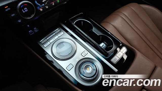 Genesis Electrified G80 2021 — ფოტო 9/20