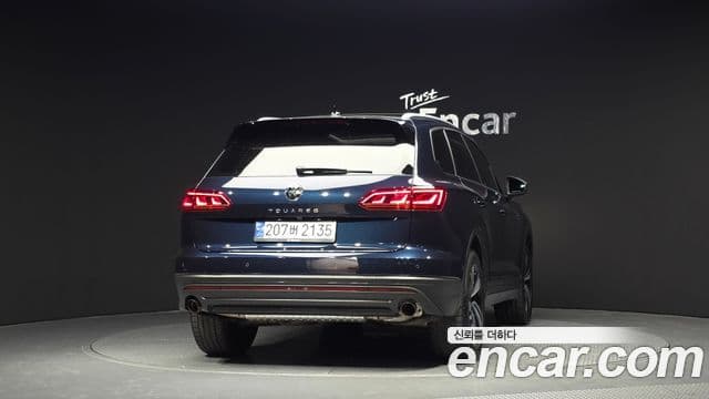 Volkswagen Touareg 2023 — Şəkil 4/20