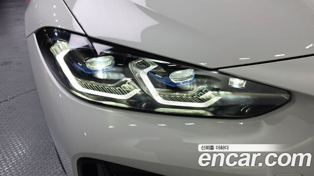 BMW 4 Series 2022 — Şəkil 20/31