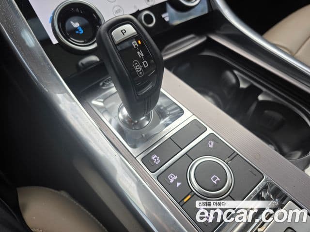 Land Rover Range Rover Sport 2019 — ფოტო 11/19