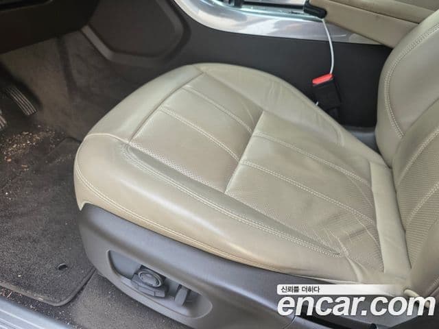 Land Rover Range Rover Sport 2019 — ფოტო 13/19