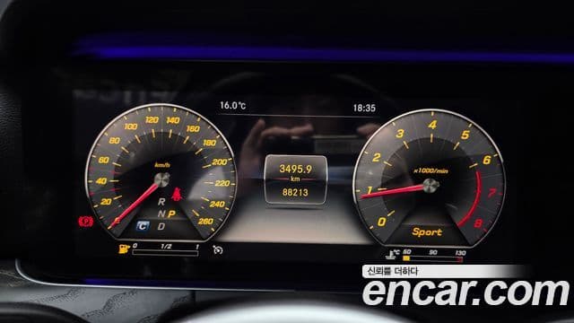 Mercedes-Benz E-Class 2019 — Şəkil 8/20