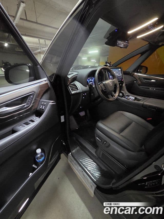 Toyota Alphard 2024 — Şəkil 6/14