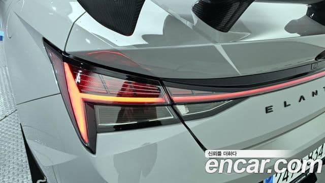 Hyundai The New Avante Hybrid 2022 — Şəkil 9/30