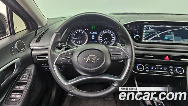 Hyundai Sonata 2020 — фото 13 из 20
