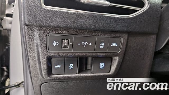 Hyundai Sonata 2020 — ფოტო 16/20
