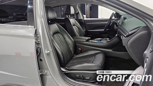 Hyundai Sonata Hybrid 2020 — ფოტო 28/37