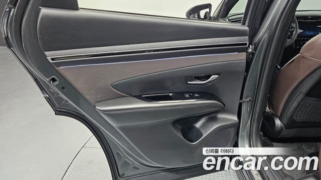 Hyundai Tucson Hybrid 2023 — Photo 27/30