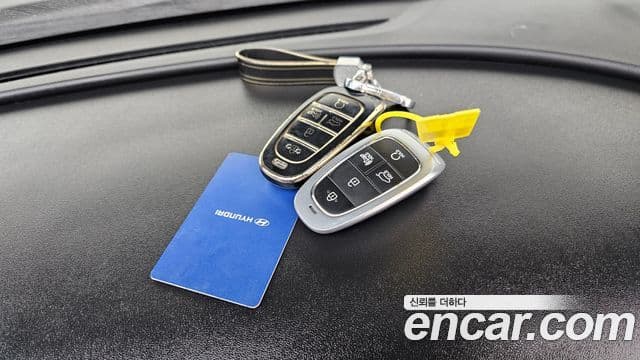Hyundai Tucson Hybrid 2023 — Photo 15/30