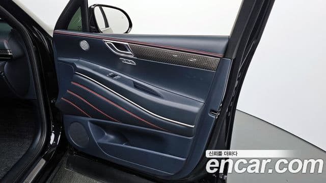 Genesis GV80 Coupe 2024 — Photo 29/30