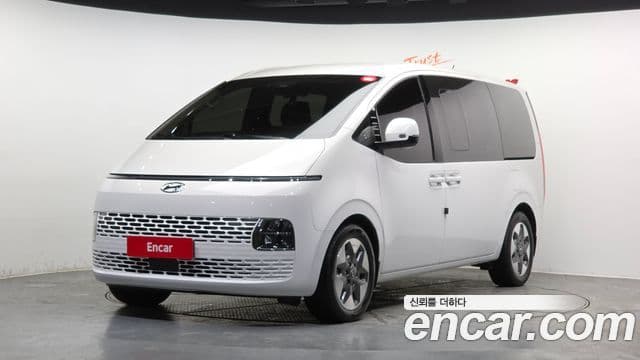 Hyundai Staria 2022 — Şəkil 1/20