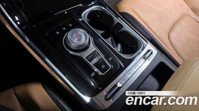 Kia Carnival 2023 — Фото 9/20