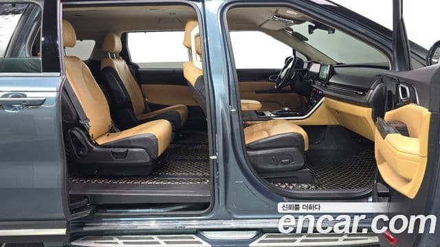 Kia Carnival 2022 — Şəkil 11/20