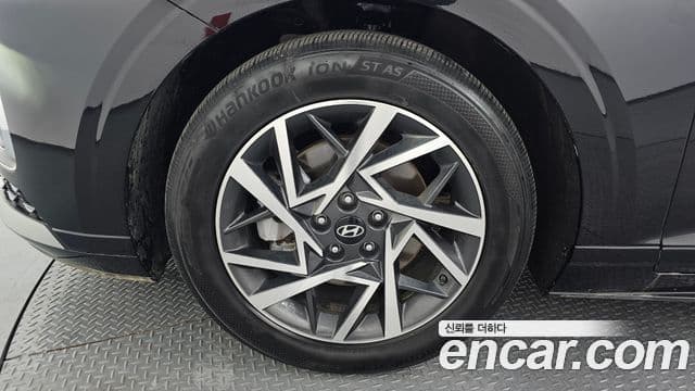 Hyundai Grandeur 2023 — ფოტო 4/20